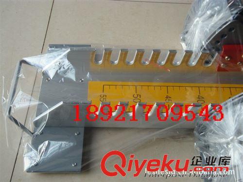 田徑器材 橡膠塑料跑道比賽專(zhuān)用起跑器  聯(lián)體鋁合金起跑器 廠(chǎng)家直銷(xiāo)