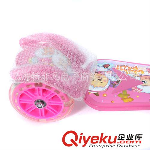 滑板車/蛙式滑板車 廠家直發喜洋洋鋁合金滑板車兒童三輪閃光 可高低升降可折疊 批發原始圖片3