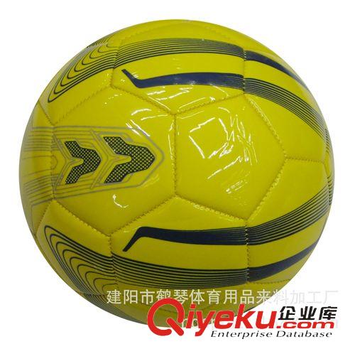 經(jīng)典足球展示 2015廠家直銷 發(fā)泡革機(jī)鋒5號(hào)足球 促銷、訓(xùn)練...