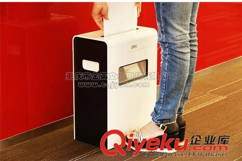 辦公用品 得力9921平板系列碎紙機辦公型單次碎紙能力6張S3級保密靜音設計原始圖片2