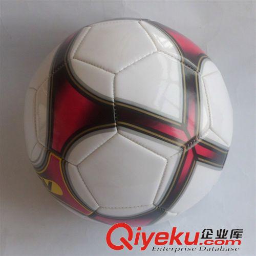 足球用品 廠家供應(yīng)優(yōu)質(zhì)PVC材質(zhì)五號機(jī)縫足球隊(duì)標(biāo)體育用品直銷支持小額批發(fā)