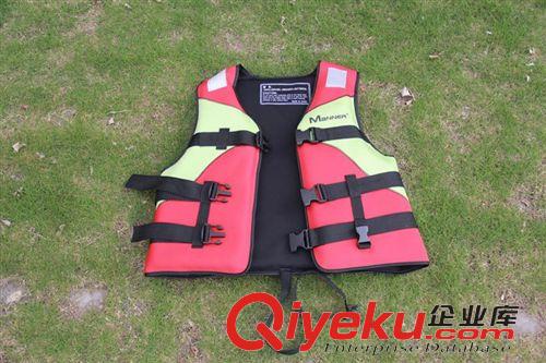 沖浪衣、救生衣、釣魚服 廠家供應(yīng)成人救生衣 防汛救生服 潛水救生衣