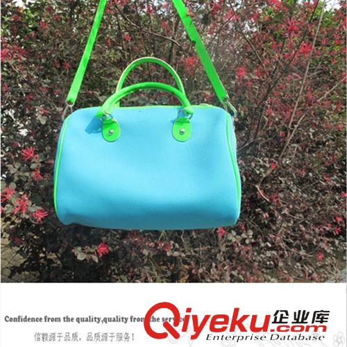 時(shí)尚包系列 廠家生產(chǎn)斜跨式單臂包，時(shí)尚休閑包