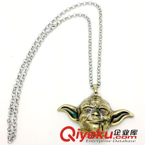 電影周邊飾品 電影周邊飾品項(xiàng)鏈星球大戰(zhàn)機(jī)器人斯瑞皮歐C-3PO 頭像吊墜外貿(mào)男款