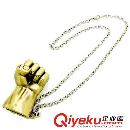 電影周邊飾品 電影周邊飾品項(xiàng)鏈吊墜綠巨人之拳立體配飾周邊外貿(mào)訂單男款原始圖片3