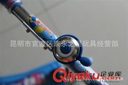 熱銷產(chǎn)品 廠家供應(yīng) SSWT213 時尚新款閃光兒童三輪滑板車批發(fā)原始圖片3