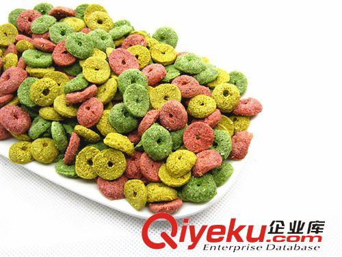 膨化類零食 膨化多彩牧草小餅10公斤/件 零小食兔糧豬鼠通用5.6/斤一件起批原始圖片3
