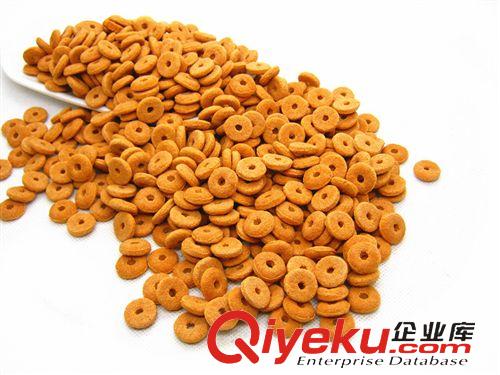 膨化類零食 谷物草圈高纖維什錦磨牙/小寵通用/10公斤一件