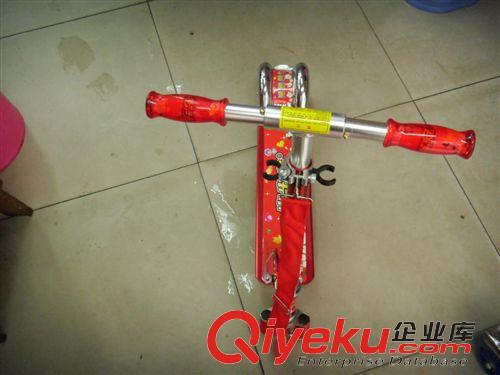 兒童滑板車 經銷供應 步步安腳踏滑板車 活力車 滑板車 小型三輪兒童滑板車原始圖片3