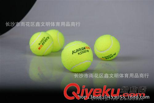 羽網(wǎng)拍 供應(yīng) zp專柜狂神 專業(yè)訓(xùn)練考試網(wǎng)球 化纖網(wǎng)球 KS0467 60只裝原始圖片3
