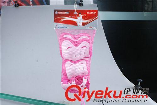 輪滑系列 專業(yè)提供 KS0572健身運動護腿 狂神輪滑護膝原始圖片2