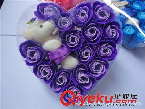 教師節(jié)花 香皂花 浪漫情趣愛心15朵玫瑰花加小熊香皂花 教師節(jié) 情人節(jié)創(chuàng)意禮物批發(fā)原始圖片3