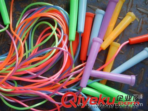 蘭威 億動(dòng) 運(yùn)動(dòng) 體育用品  廠家直銷(xiāo) 8Z1 珠光跳繩 小學(xué)生專(zhuān)用跳繩 訓(xùn)練用繩原始圖片2
