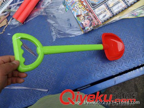 慣性 拉線 上鏈 回力類玩具 兒童過家家玩具 熱銷夏日玩具 沙灘工具 799A 沙灘鏟子 57CM長原始圖片3