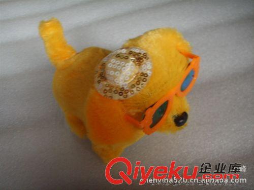 地?cái)偼婢?發(fā)光 蝴蝶翅膀 供應(yīng)批發(fā)，前進(jìn)狗，daot狗，顏色鮮艷，電動(dòng)毛絨玩具，電動(dòng)眼睛狗原始圖片3