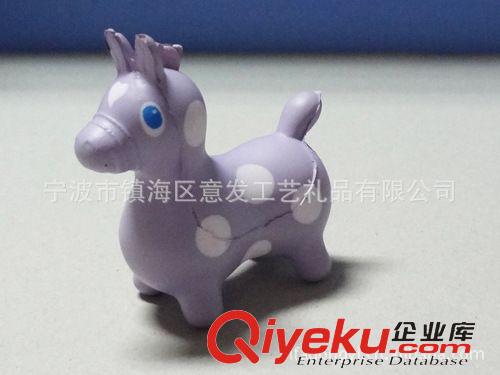 PU鑰匙扣 廠家供應PU小鹿鑰匙扣 PU鑰匙扣 PU玩具禮品 工藝禮品原始圖片3