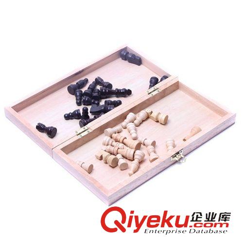 國際象棋/骰子/飛鏢 /籌碼箱 木質拼格gd國際象棋 折疊