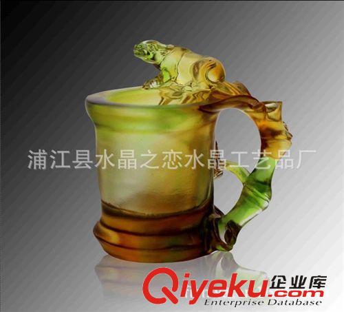 生肖年禮品 供應(yīng)牛筆筒  大展宏圖筆筒 琉璃筆筒 水晶琉璃筆筒