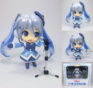 初音未來(lái)MIKU 動(dòng)漫周邊手辦玩具批發(fā)q版粘土換臉公仔Miku207#雪初音棉服大衣