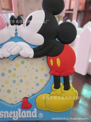 迪士尼系列 【現貨】米奇米妮情侶小相框 甜蜜親吻 心形 婚慶伴手禮 迷你