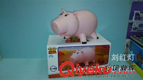 2014年12月份新產(chǎn)品 批發(fā)動漫 錢箱 儲蓄罐 玩具總動員 stony toy 小豬仔錢箱擺件