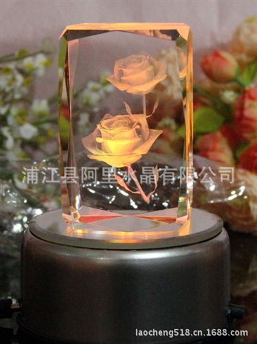 水晶內雕 晶韻廠家低價直銷情人節(jié)創(chuàng)意禮品3D玫瑰花水晶雕刻一件代發(fā)