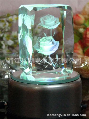 水晶內雕 晶韻廠家低價直銷情人節(jié)創(chuàng)意禮品3D玫瑰花水晶雕刻一件代發(fā)