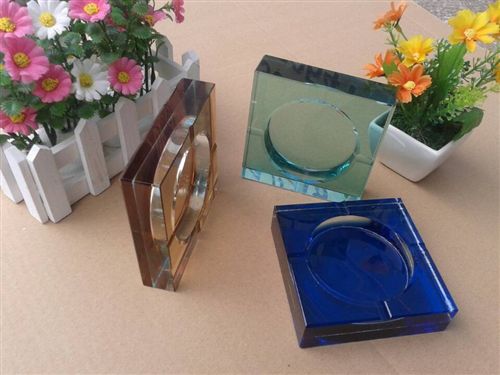 酒店用品煙灰缸紙巾盒系列 晶韻廠家供應(yīng)歐式創(chuàng)意時(shí)尚抽紙盒g(shù)d奢華水晶紙巾盒