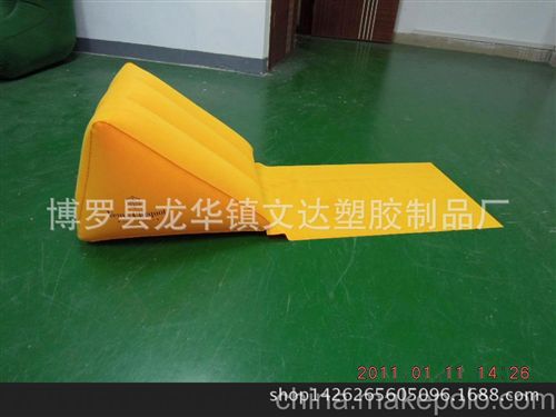 頭枕、腰墊 工廠大量供應三角形坐墊 PVC床上靠墊 充氣靠墊 款式多樣按需定制原始圖片2
