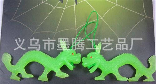 仿真動(dòng)物 整蠱玩具批發(fā) 超有真實(shí)感的仿真小蛇 嚇人惡作劇玩具 家居擺設(shè)