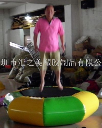 大型水上充氣運(yùn)動用品 廠家定制夾網(wǎng)布 跳床 尺寸定制原始圖片2