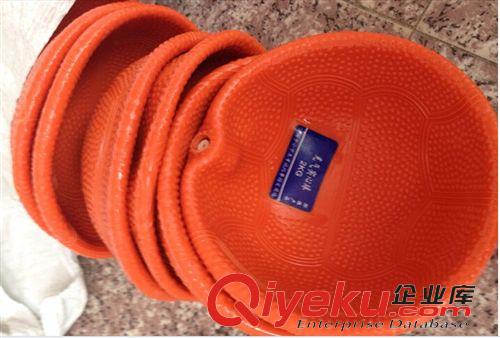 田徑用品 多規(guī)格防滑充氣實心球，中考1-3KG軟式顆粒面 耐摔體委指定用球原始圖片3