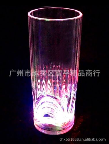 發(fā)光棒-電子玩具類區(qū) 電子發(fā)光酒杯 發(fā)光酒杯閃光酒杯 酒吧專用發(fā)光酒杯