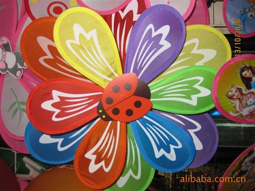 風(fēng)車(chē) （廠家直銷(xiāo)）風(fēng)車(chē) 卡通小風(fēng)車(chē) 卡通雙層風(fēng)車(chē) 木桿風(fēng)車(chē) 喜羊羊風(fēng)車(chē)原始圖片2