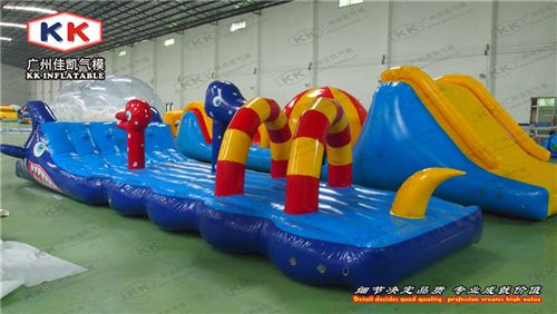 水上產品 佳凱廠家定制蛇鯊水上障礙水上游樂設備充氣障礙滑梯組合廠家直銷