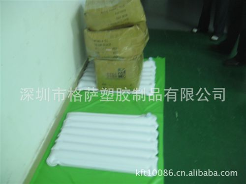 15、充氣坐墊、杯座、靠墊 供應PVC材質(zhì)充氣墊  環(huán)保材質(zhì)  定制尺寸原始圖片2