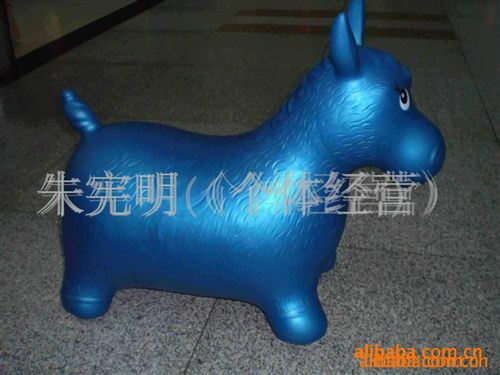 羊角球 自產(chǎn)自銷低價供應(yīng)6寸-9寸22厘米雙色機印球。單色機印球，全印球