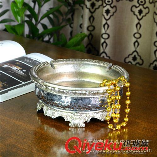 按產(chǎn)品編號(hào)查找 歐式奢華小煙灰缸 gd樹脂馬碎玻璃飾品 酒店樣板房軟裝配飾