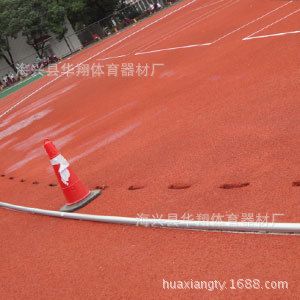 鋁合金道牙-橡膠道牙 半徑36.5米 標(biāo)準(zhǔn)跑道鋁合金道牙 400米跑道道牙 田徑道牙批發(fā)訂購(gòu)