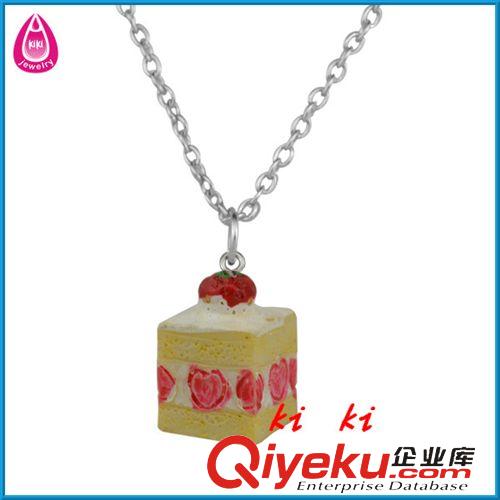 鞋花、圍巾、樹脂 樹脂系列禮品批發 圣誕禮物現貨供應 樹脂蛋糕項鏈出口 可定制