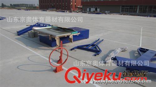 籃球架系列 生產(chǎn)體育器材 籃球架系列 室內(nèi)、室外健身器材 鋼化有機(jī)玻璃籃板