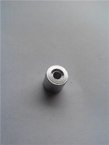 嘉惠燈飾配件 嘉惠燈飾 直紋花枝10x10 m4通牙  鉻色 批發供應燈飾通用五金配件