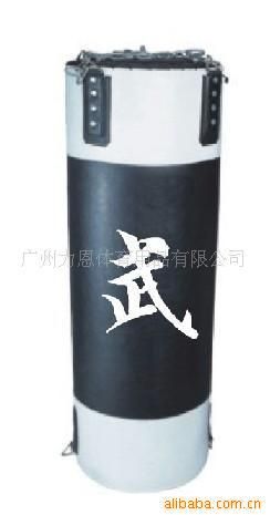 拳击器械  供应体育器材及1米zp沙包￥65