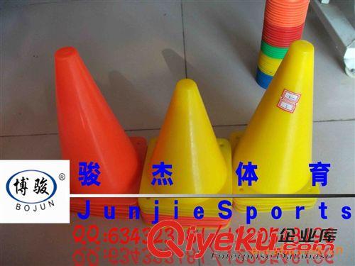 熱銷產品 廠家直銷 交通路障 娛樂路障 輪滑路障 塑料路障