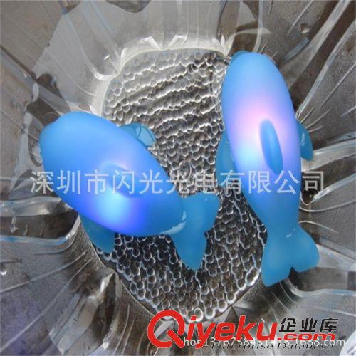 發(fā)光玩具 LED發(fā)光防水迷你海豚  小孩玩水陪伴佳品