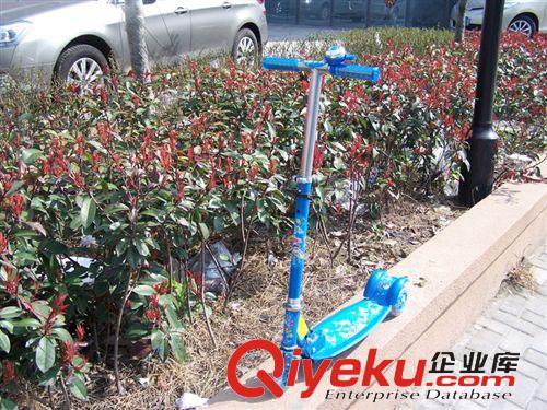 滑板車；童車 尤美特 8005三輪滑板車原始圖片2