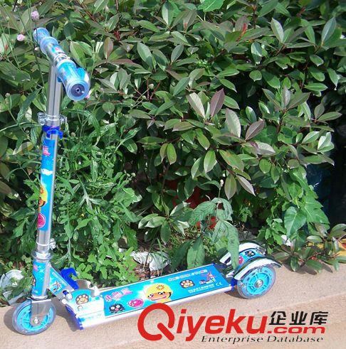滑板車；童車 尤美特 829三輪滑板車