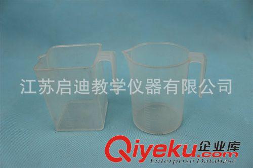 玻璃儀器 熱銷推薦  各種型號玻璃量筒 實驗室玻璃儀器  教學(xué)儀器