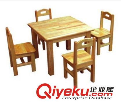 兒童實(shí)木桌椅 廠家直銷 幼兒園桌椅 兒童橡膠木圓形課桌椅 實(shí)木5人學(xué)習(xí)桌椅