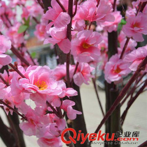 鎮(zhèn)店之寶 家居裝飾仿真樹仿真植物節(jié)慶用品仿真花假花仿真桃花樹廠家批發(fā)